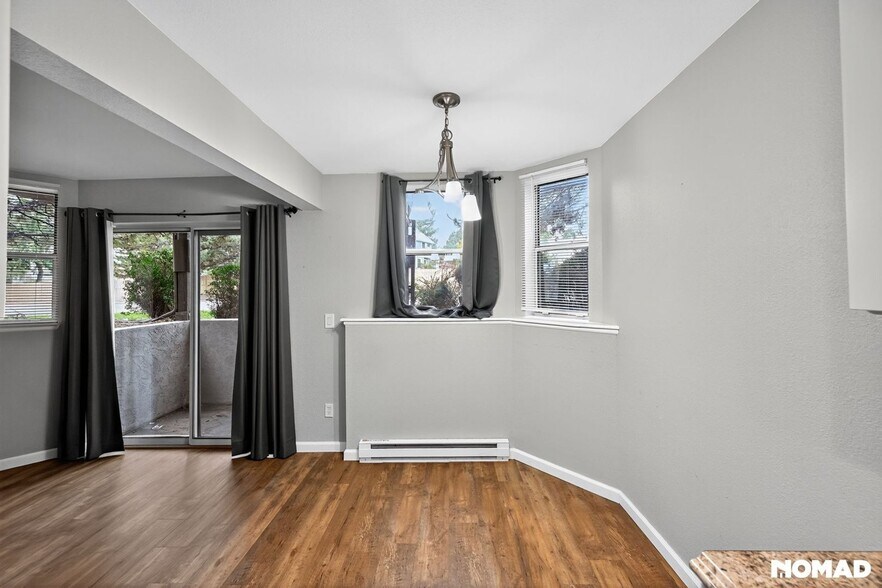 Building Photo - 17403 E Mansfield Ave