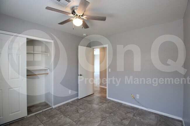 Building Photo - 14867 W Acapulco Ln