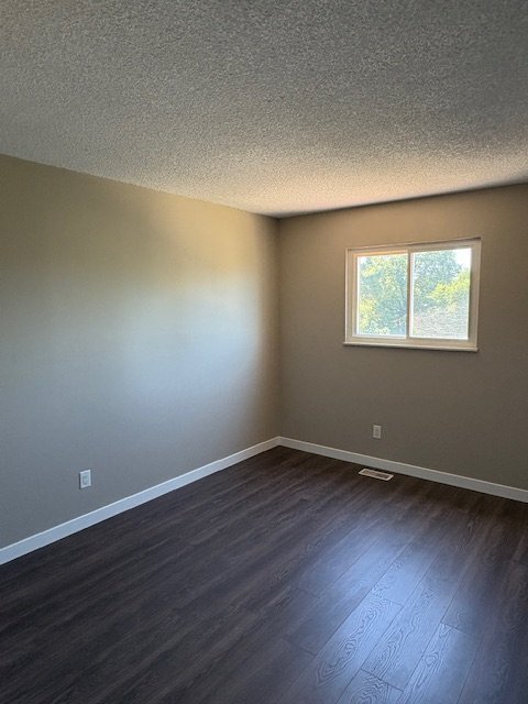 Building Photo - 2115 Peacemaker Terrace W