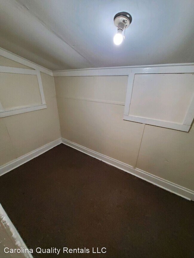 Building Photo - 2 br, 1 bath House - 909 South Carolina Ave