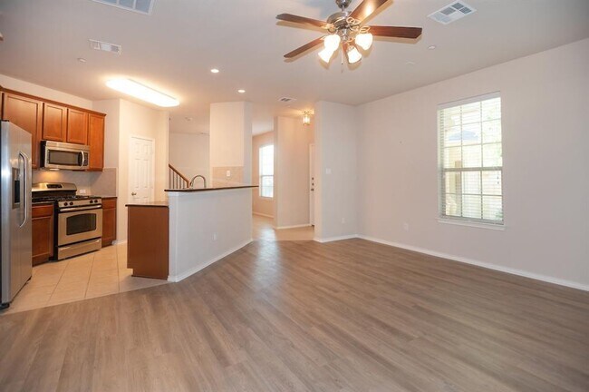 Building Photo - 14815 Avery Ranch Blvd