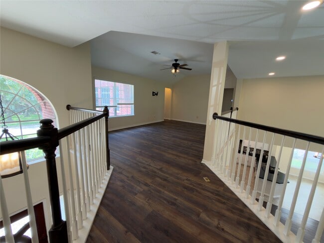 Building Photo - 4110 Royal Plantation Ln