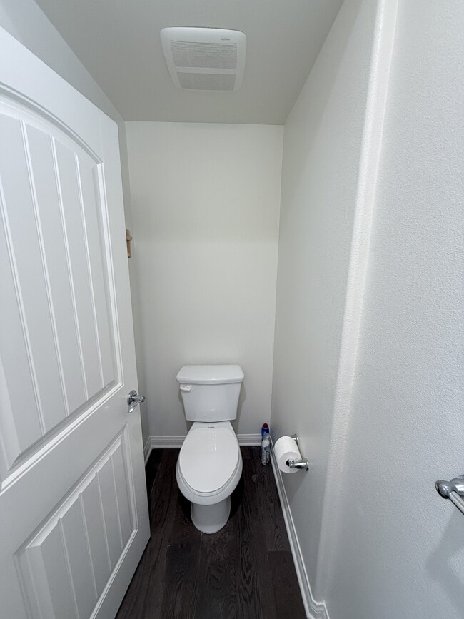 Building Photo - 672 Sage Brook Ct