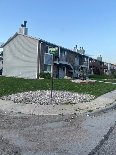 Building Photo - 5400 Imperial Ct