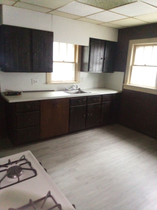 Building Photo - 3532 Watson Ave