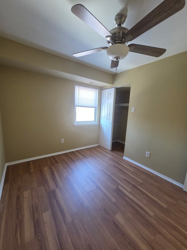 Building Photo - 1724 Rachael St