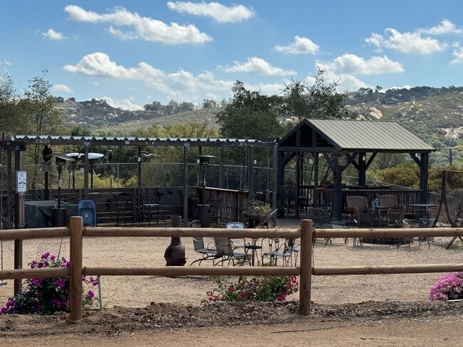 Building Photo - Unique opportunity!  3 BR 2.5 BA Farm-ranc...