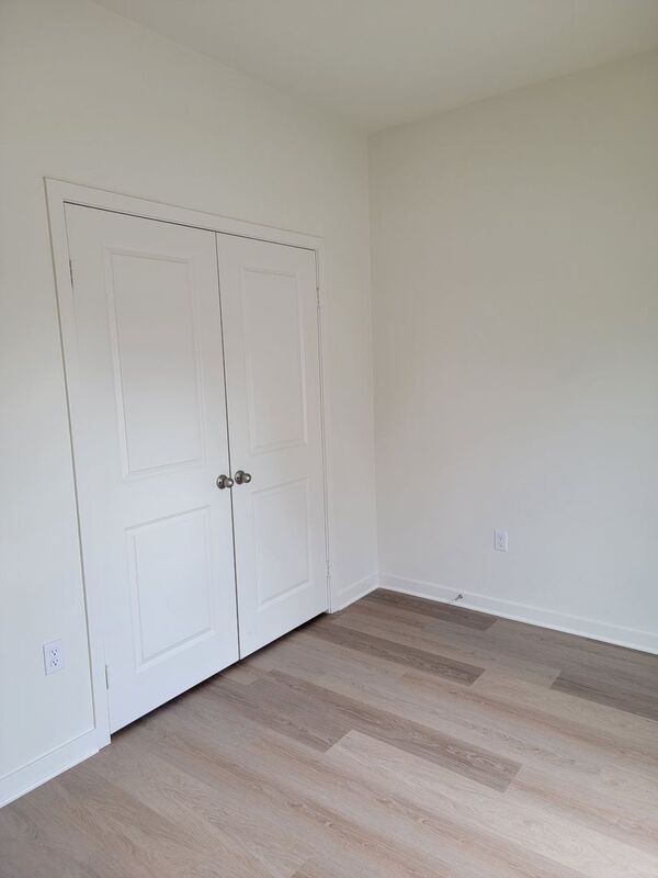 Building Photo - 9388 Olive St