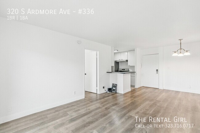 Building Photo - 320 S Ardmore Ave