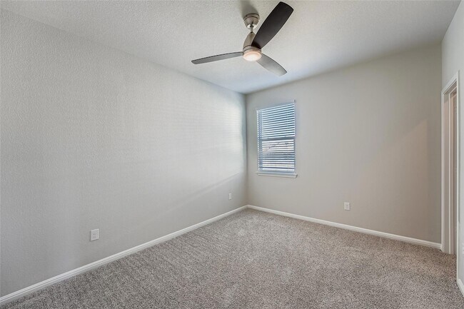 Building Photo - 14601 Frankel Loop