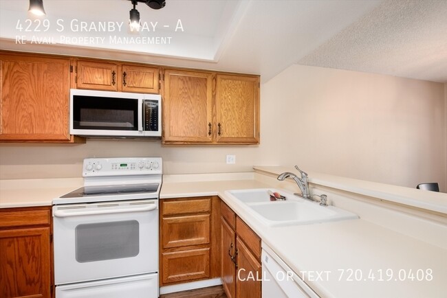 Building Photo - 4229 S Granby Way
