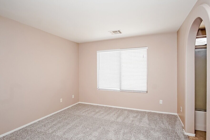 Building Photo - 4756 Julesburg Dr