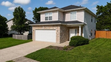 Building Photo - 4006 Meadow View Dr