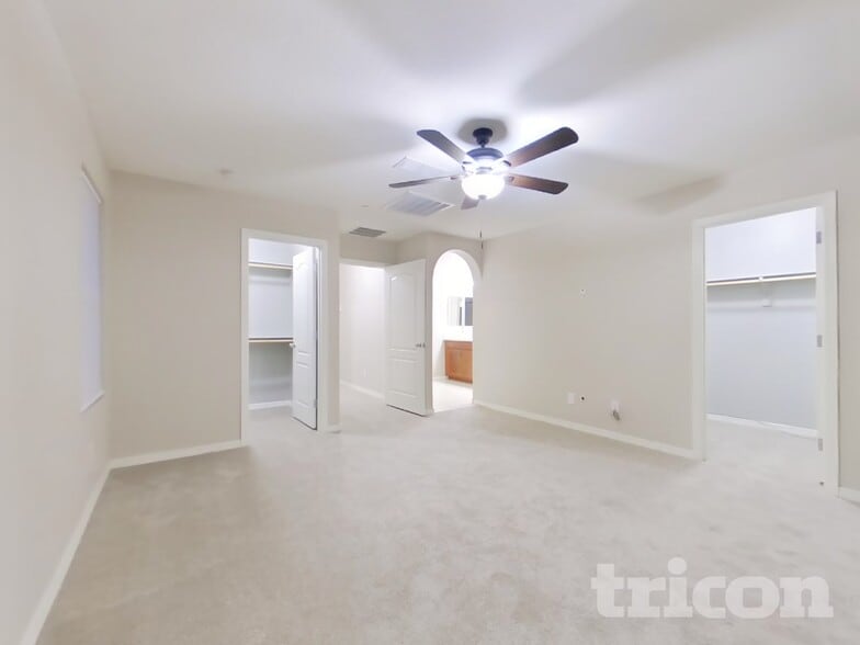 Building Photo - 12509 W Via Dona Rd