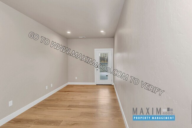 Building Photo - 660 Tilman Drive