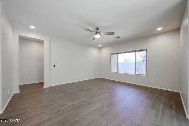 Building Photo - 26329 N 166th Ave