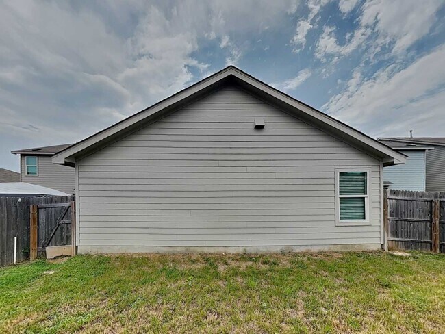 Building Photo - 14927 Watson Mill