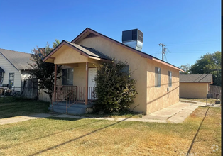 Building Photo - Single family home with detached garage