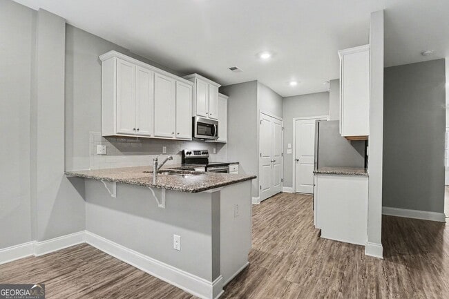 Building Photo - 7051 Fringe Flower Dr