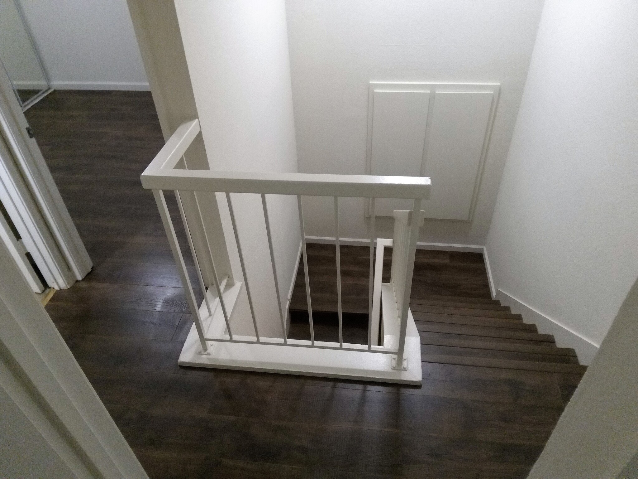 Hallway and Stairwell - 5 Del Prado Cir