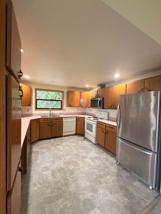 Building Photo - Utah8876