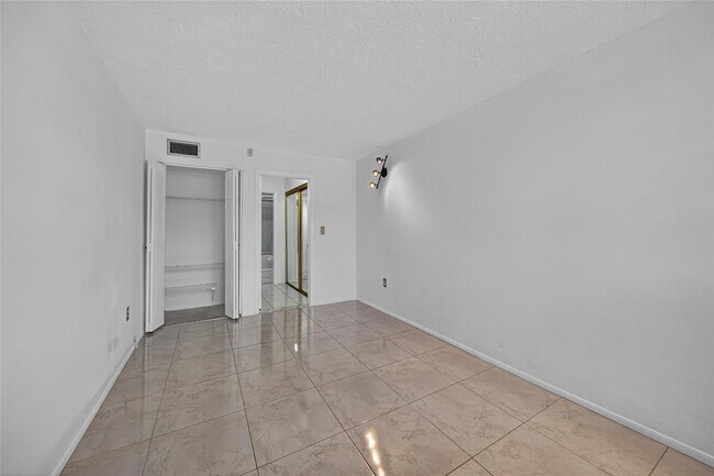 Building Photo - 7300 NW 17th St