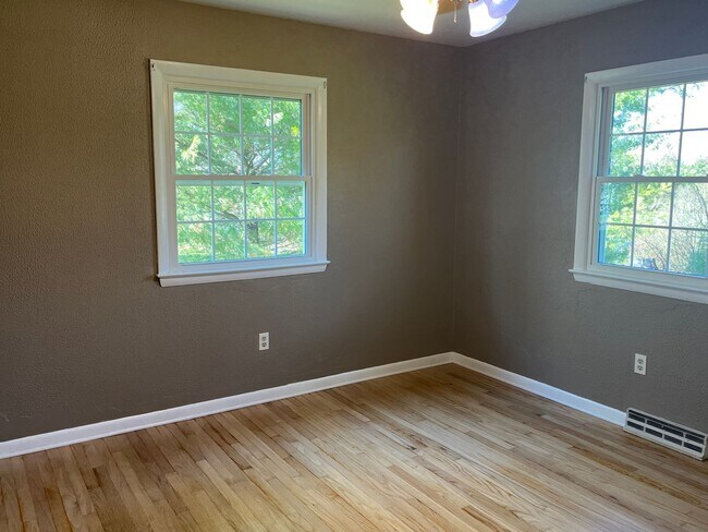 Building Photo - Home for rent in Weyers Cave