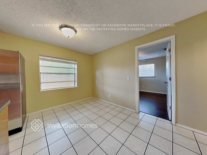 Building Photo - 1752 Thames St