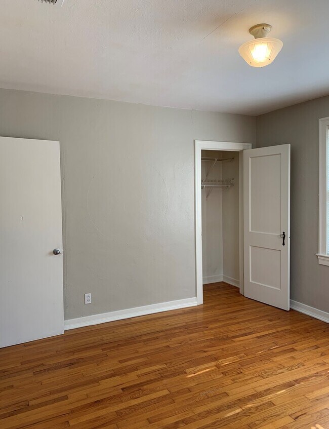 Building Photo - Charming Corner-Lot Home with Huge Fenced Yard & Detached Garage