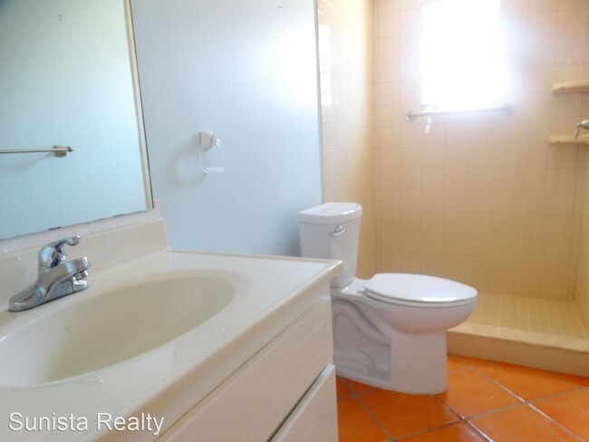 Building Photo - 3 br, 2 bath House - 7732 Salt Lane
