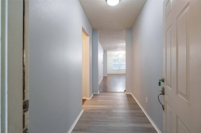 Building Photo - 146 N Vesper Bend Cir
