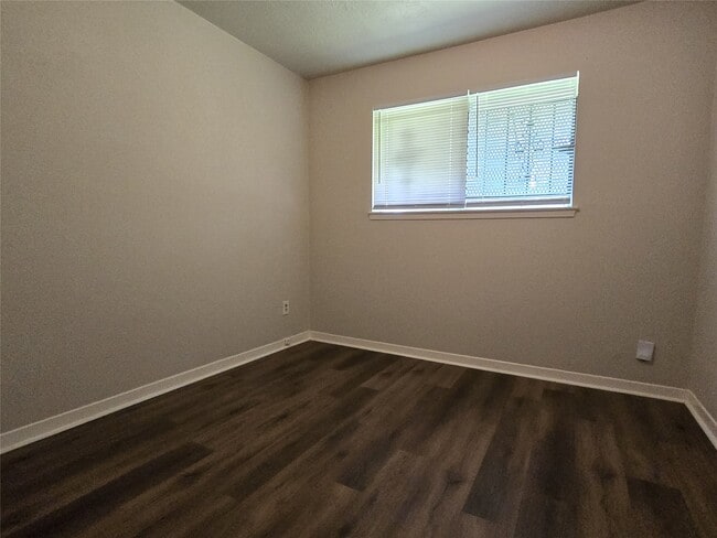 Building Photo - 7731 Melanie St