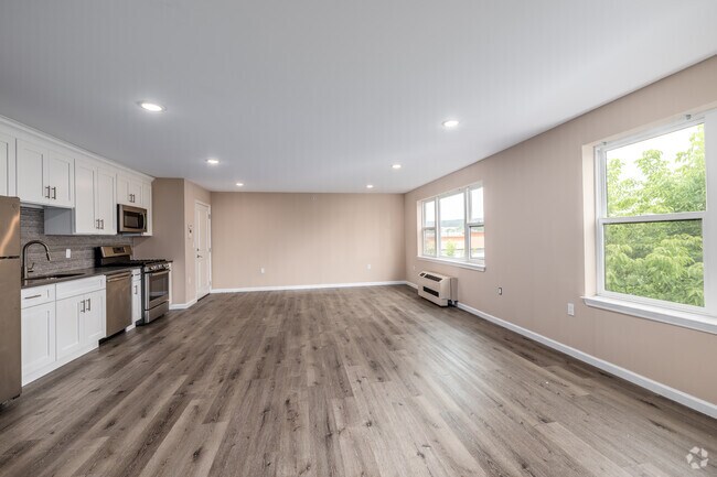 2BR, 2BA - 964SF - Kitchen/Living Room - 241 Crooks Ave
