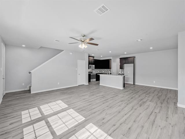 Building Photo - 3112 Solana Cir