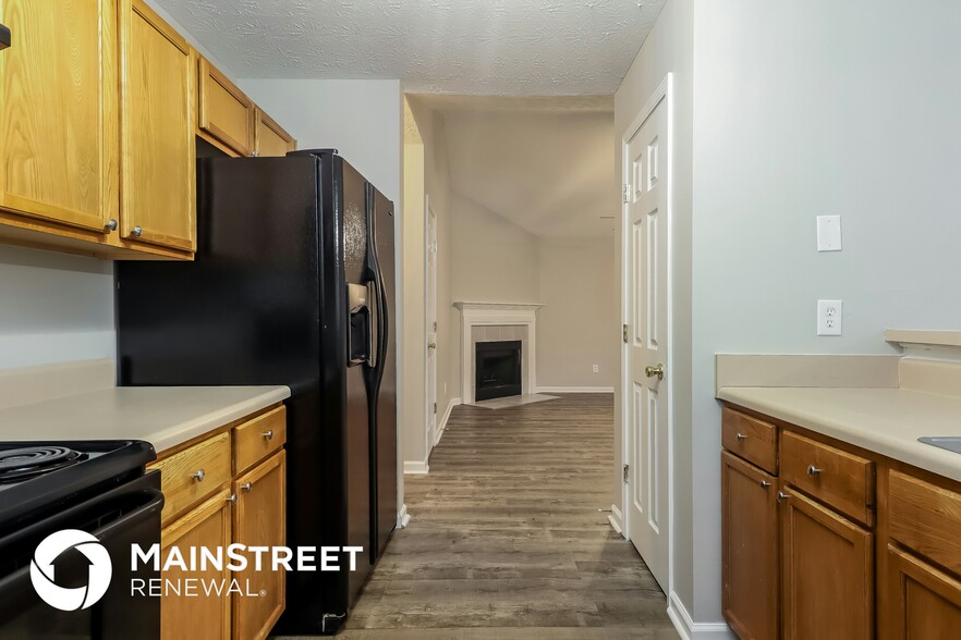 Building Photo - 60 Summer Breeze Ct