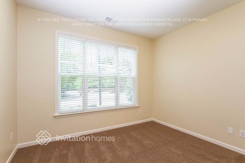 Building Photo - 8907 Cinder Ln
