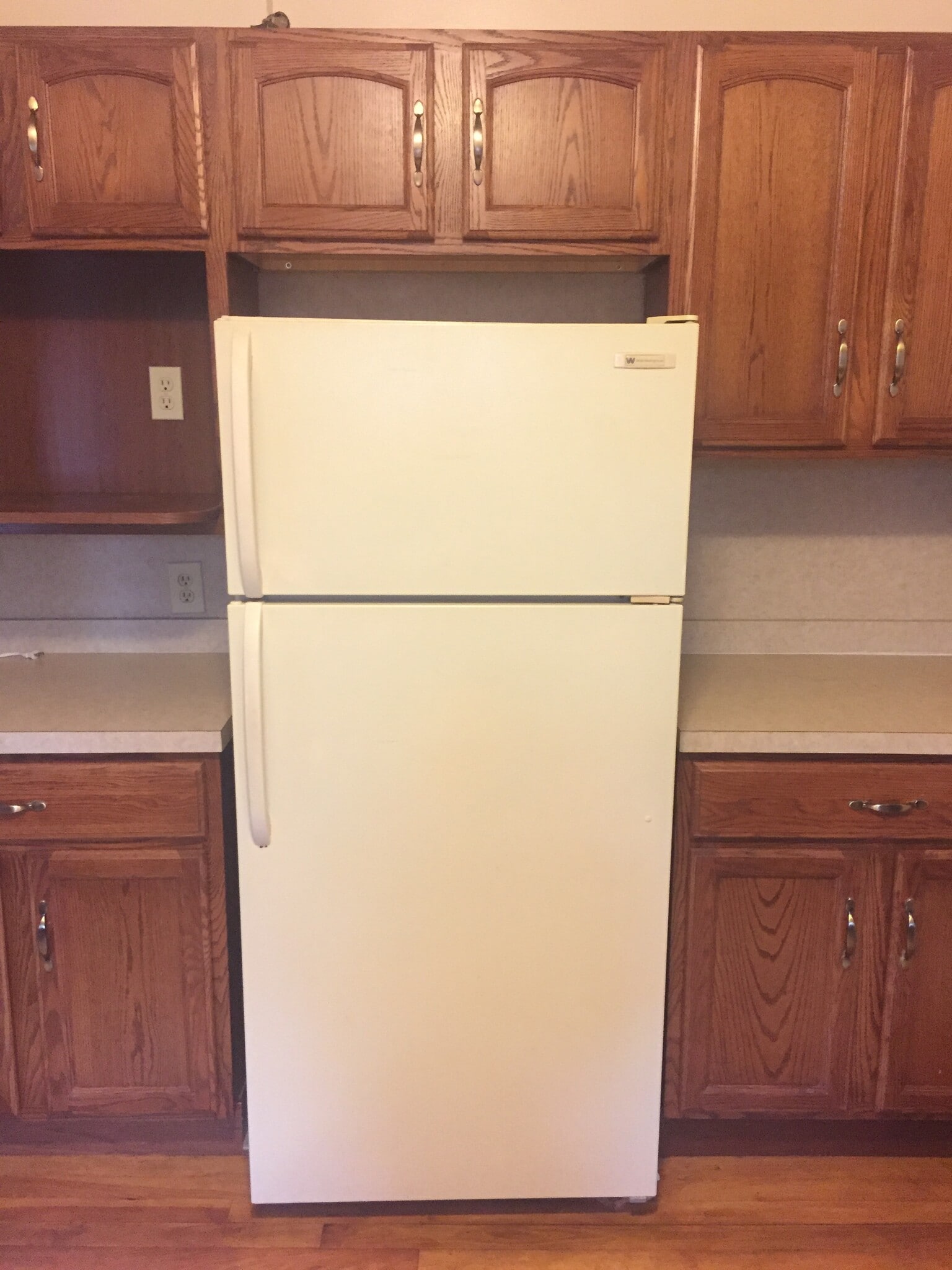 Kitchen 3 - 1510 Front St