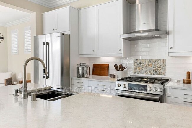 Building Photo - 40149 Balboa Dr