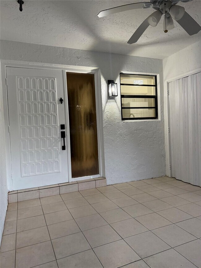 Building Photo - 3432 NW 86th Way