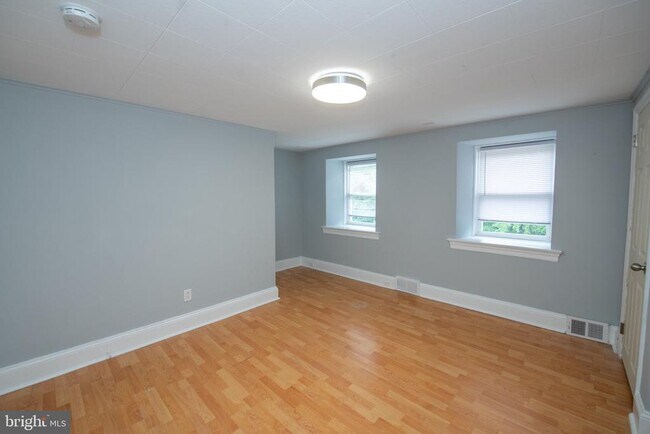 Building Photo - 225 Old Soldiers Rd