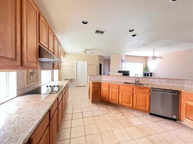 Building Photo - 4680 Spencer Dr