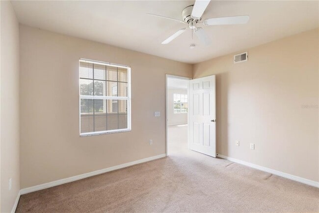 Building Photo - 1040 Villagio Cir