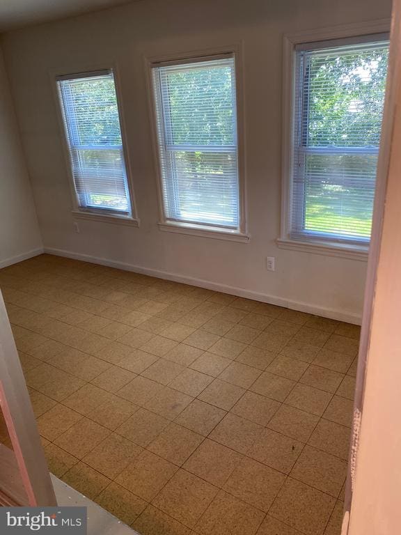 Building Photo - 5507 Sachem Dr