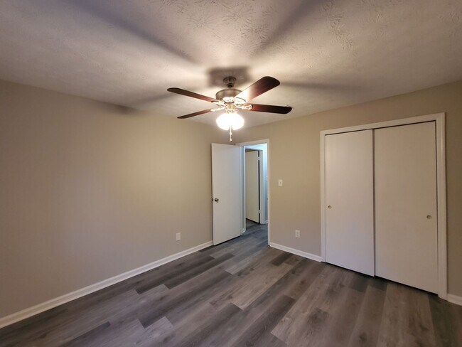 Building Photo - OPEN HOUSE 01/28/2026 from 5:30 PM to 6:00 PM