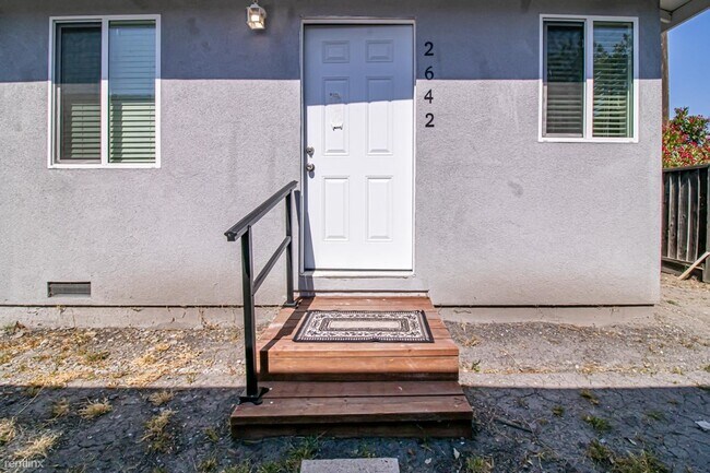 Building Photo - 1 br, 1 bath House - 2642 CASTELLO WAY Sle...