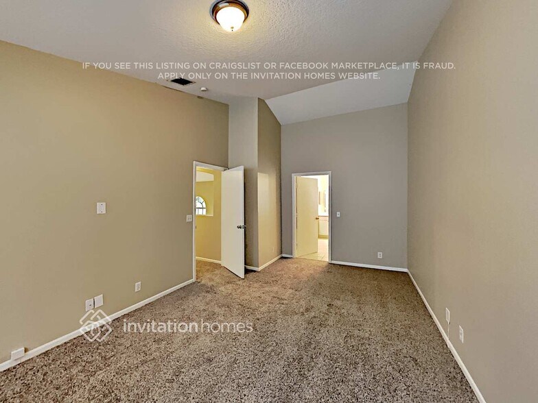 Building Photo - 3811 Jasmine Ln