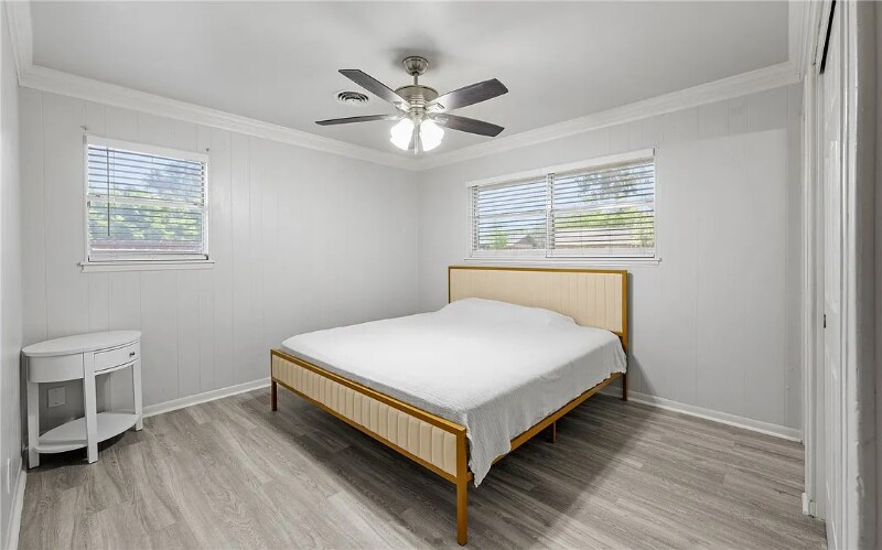 Building Photo - 5729 Abby Dr