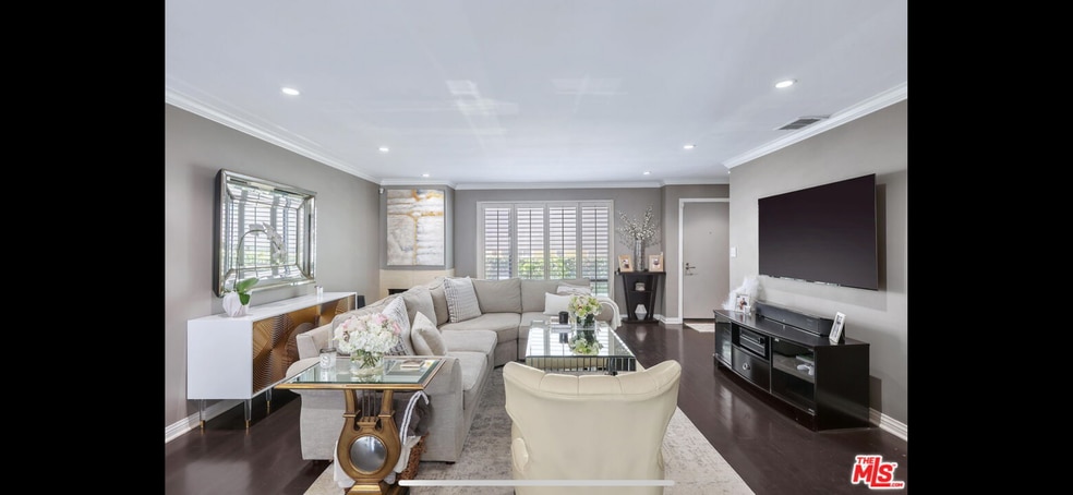 Building Photo - 1044 10th St