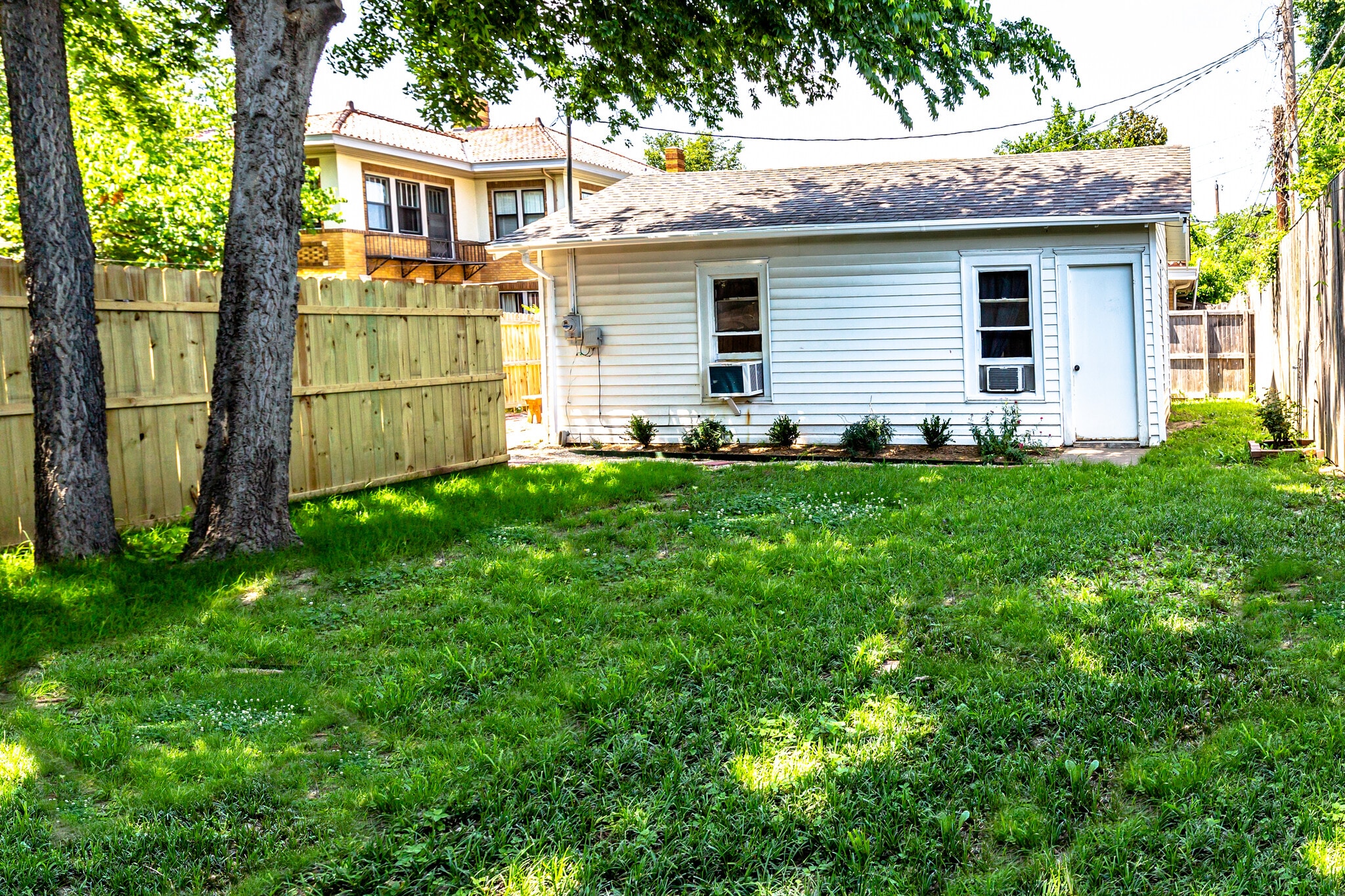 Building Photo - 1229 S Owasso Ave