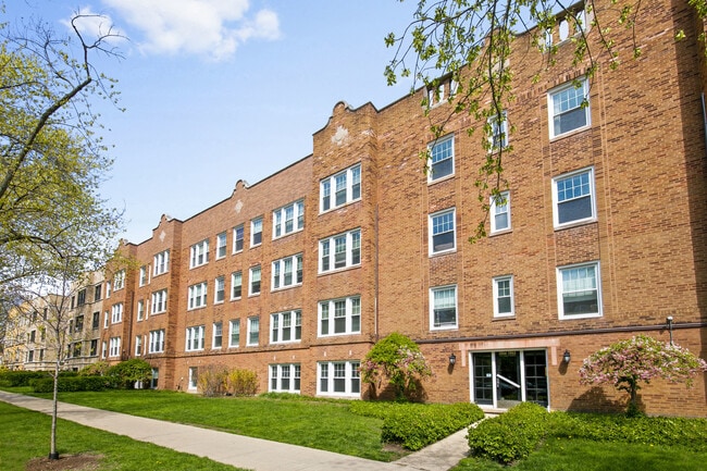 Primary Photo - 6956 N Wolcott Ave